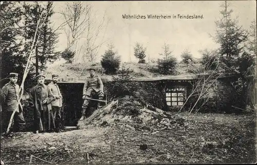 Ak Wohnliches Winterheim in Feindesland, Deutsche Soldaten in Uniformen, I WK