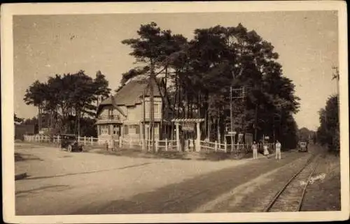 Ak Franceville Plage Calvados, Entree de Franceville et Route de Cabourg