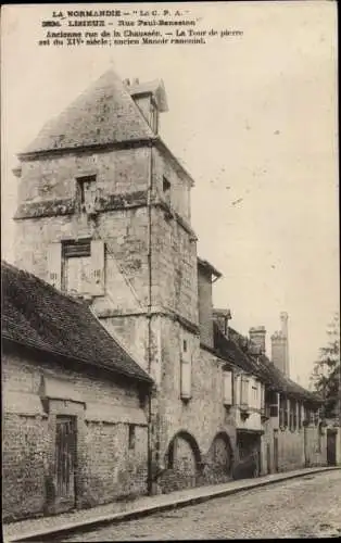 Ak Lisieux Calvados, Rue Paul Banaston, ancien Manoir canonial