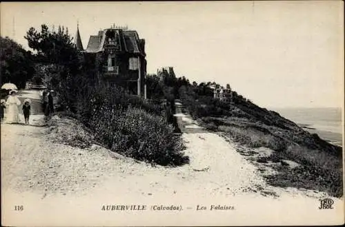 Ak Auberville Calvados, les Falaises, Villas