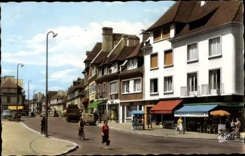 Ak Pont l'Eveque Calvados, Ortsansicht, Grande Rue Saint Michel