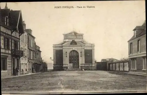 Ak Pont l'Eveque Calvados, Place du Theatre