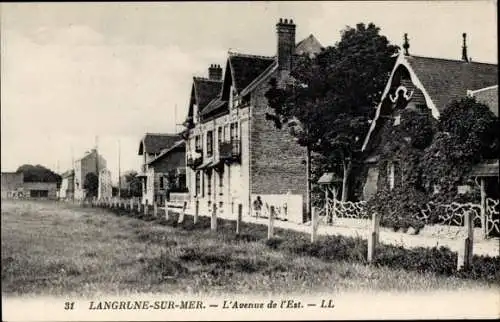 Ak Langrune sur Mer Calvados, L'Avenue de l'Est