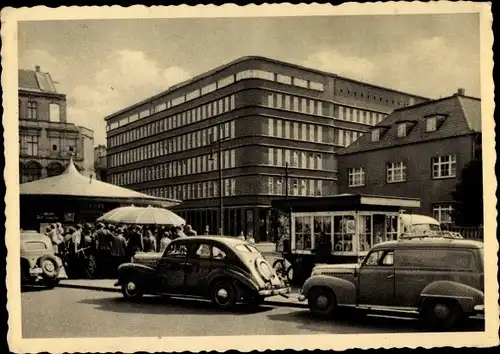 Ak Gelsenkirchen im Ruhrgebiet, Hans Sachs Haus mit Altem Markt, Autos