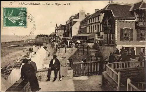 Ak Arromanches Calvados, Sur la Digue