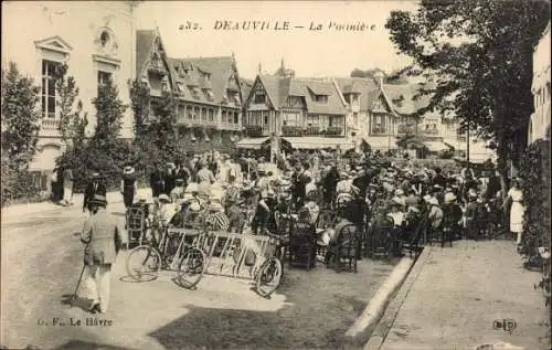 Ak Deauville Calvados, La Potiniere