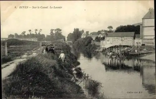 Ak Dives Calvados, Sur le Canal, Le Lavoir