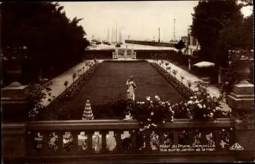 Ak Deauville Calvados, Hotel du Phare, Vue sur le Jardin et la mer