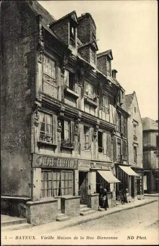 Ak Bayeux Calvados, Vieille Maison de la Rue Bienvenue