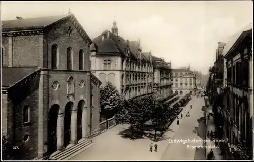Ak Ludwigshafen am Rhein, Bismarckplatz