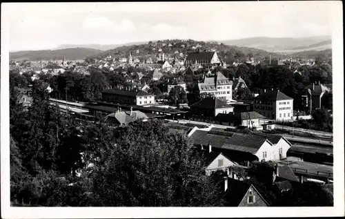 Ak Schwäbisch Gmünd, Panoramablick auf den Ort mit Bahnhof