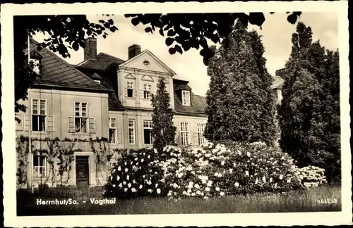 Ak Herrnhut in der Oberlausitz, Teilansicht vom Vogthof