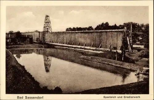 Ak Bad Sassendorf in Westfalen, Sparteich, Gradierwerk