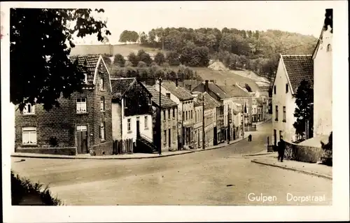 Ak Gulpen Limburg Niederlande, Dorpstraat