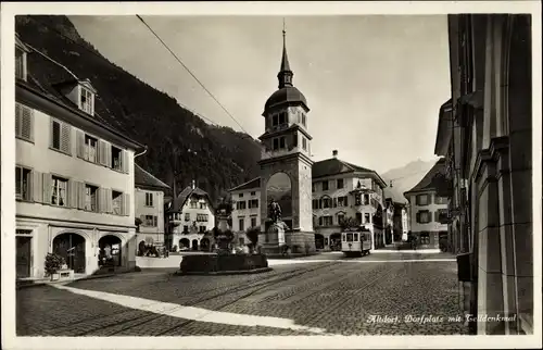 Ak Altdorf Kanton Uri, Dorfplatz mit Telldenkmal