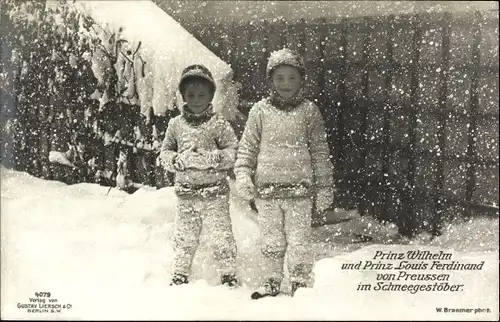 Ak Prinzen Wilhelm und Louis Ferdinand von Preußen im Schneegestöber