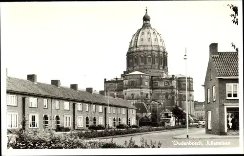 Ak Oudenbosch Nordbrabant, Julianalaan, Kirche