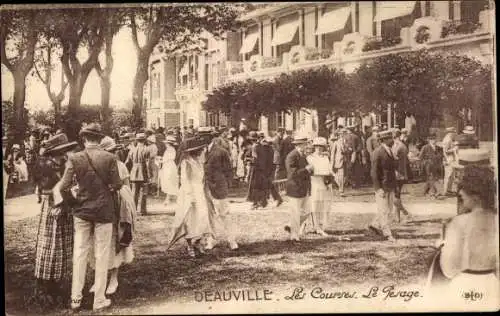 Ak Deauville Calvados, Les Courses, Le Pesage