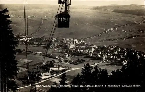 Ak Oberwiesenthal im Erzgebirge Sachsen, Ortsansicht, Schwebebahn auf den Fichtelberg