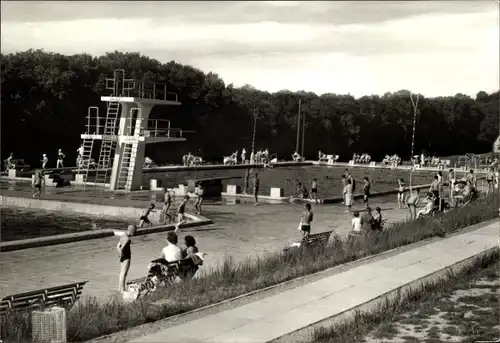 Ak Bad Kösen Naumburg an der Saale, Schwimmbad der Jugend