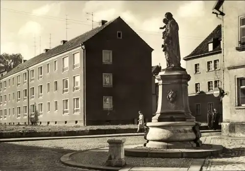Ak Weimar in Thüringen, Dondorf Brunnen