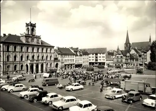 Ak Weimar in Thüringen, Marktplatz mit Rathaus