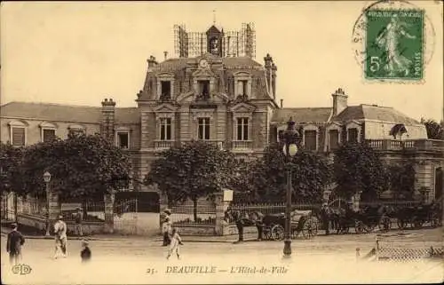 Ak Deauville Calvados, l' Hôtel de Ville