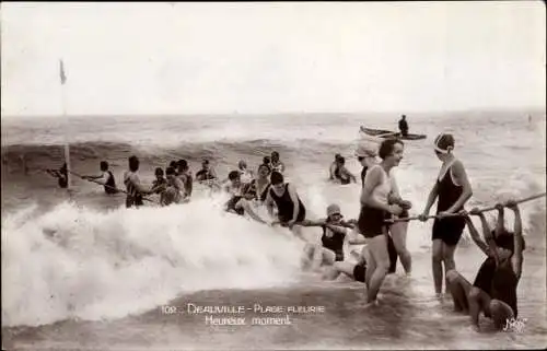 Ak Deauville Calvados, La Plage Fleurie, Hereux Moment