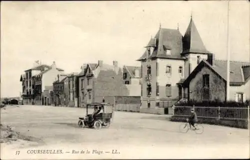 Ak Courseulles sur Mer Calvados, rue de la Plage, Automobil