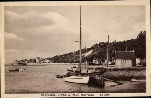 Ak Dives sur Mer Cabourg Calvados, le Quai, Segelboot, Panorama