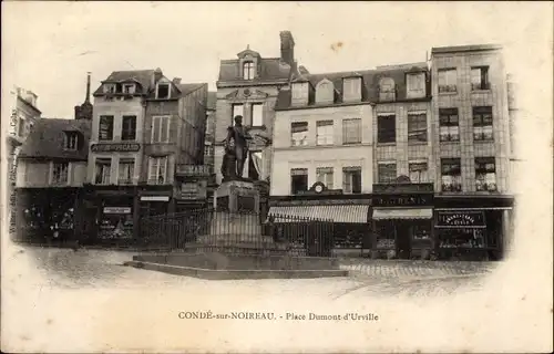 Ak Condé sur Noireau Calvados, Palce Dumont d'Urville
