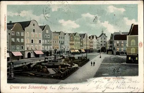 Leuchtfenster Golden Windows Ak Schärding in Oberösterreich, Oberer Stadtplatz, Brunnen, Geschäfte