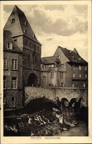 Ak Mayen in der Eifel, Brückentor
