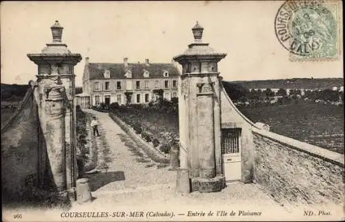 Ak Courseulles sur Mer Calvados, entrée de l' Ile de Plaisance