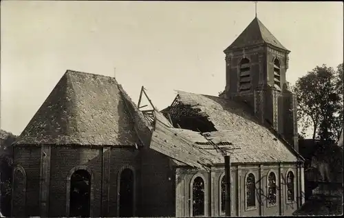 Foto Ak Miraumont Somme, Kirche, Kriegszerstörung 1. WK