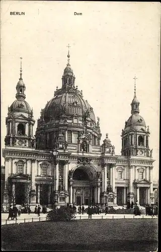 Ak Berlin Mitte, Dom