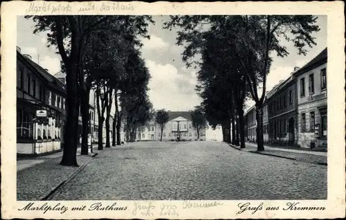 Ak Kremmen in der Mark, Marktplatz, Rathaus