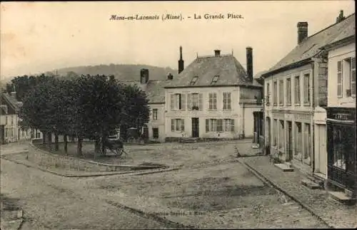 Ak Mons en Laonnois Aisne, La Grande Place