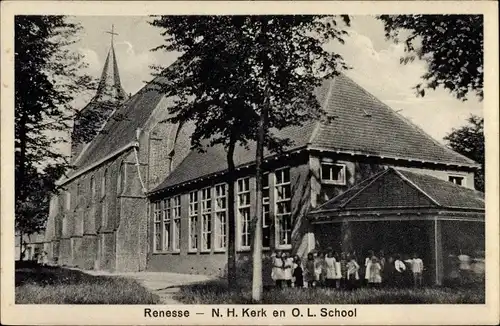 Ak Renesse Schouwen-Duiveland Zeeland, N. H. Kerk en O. L. School
