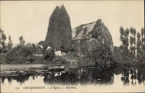 Ak Criqueboeuf Calvados, Église  et l' Etang, Boot