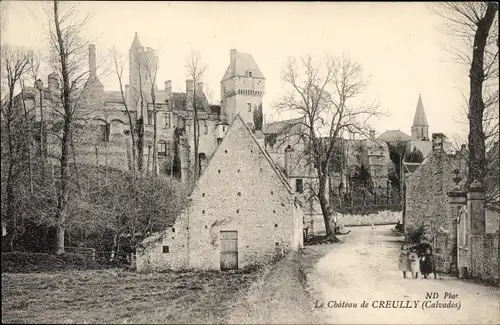 Ak Lantheuil Creully Calvados, le Château, Ortspartie