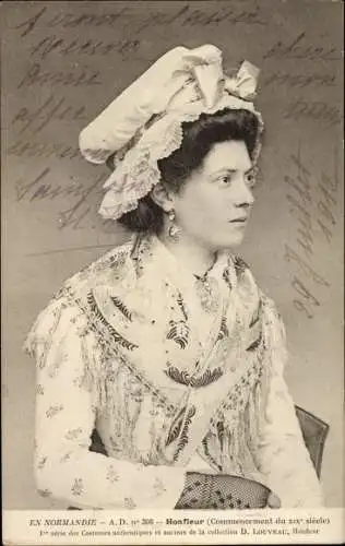 Ak Honfleur Calvados, Frau in Tracht, Portrait
