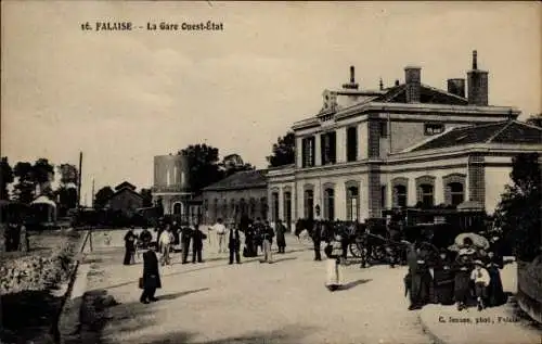 Ak Falaise Calvados, La Gare
