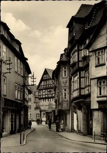 Ak Schmalkalden im Thüringer Wald, Blick in die Mohrengasse, Apotheke, Salzbrücke