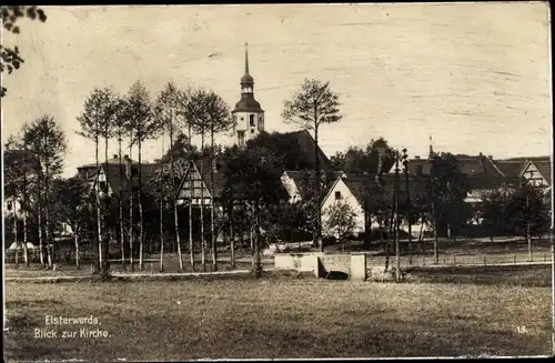 Foto Ak Elsterwerda, Blick zur Kirche hinter Birken