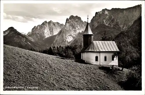 Ak Ebbs in Tirol, St. Antoniuskapelle im Kaisertal, Bergpanorama