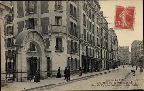 Ak Paris XV, maisons ouvriers de la Rue de l'Amiral Roussier