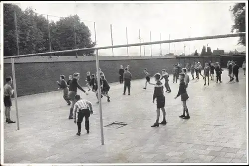 Ak Goirle Nordbrabant, Juvenaat Fraters-Goirle, Speelplaats