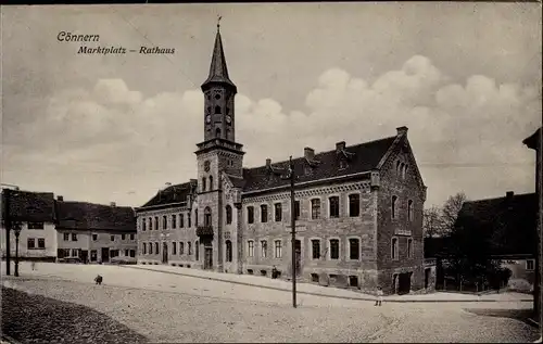 Ak Könnern Salzlandkreis, Blick auf den Markt mit Rathaus