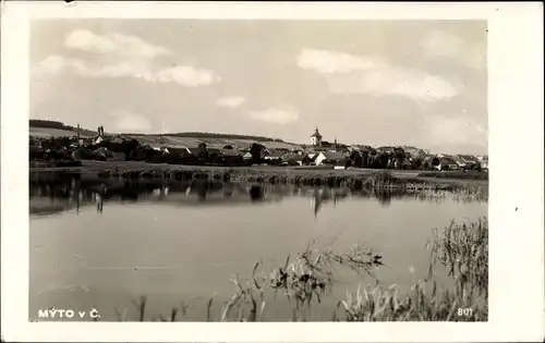 Foto Ak Mýto v Čechách Mauth Reg. Pilsen, Stepansky rybnik, Gewässer, Blick auf den Ort